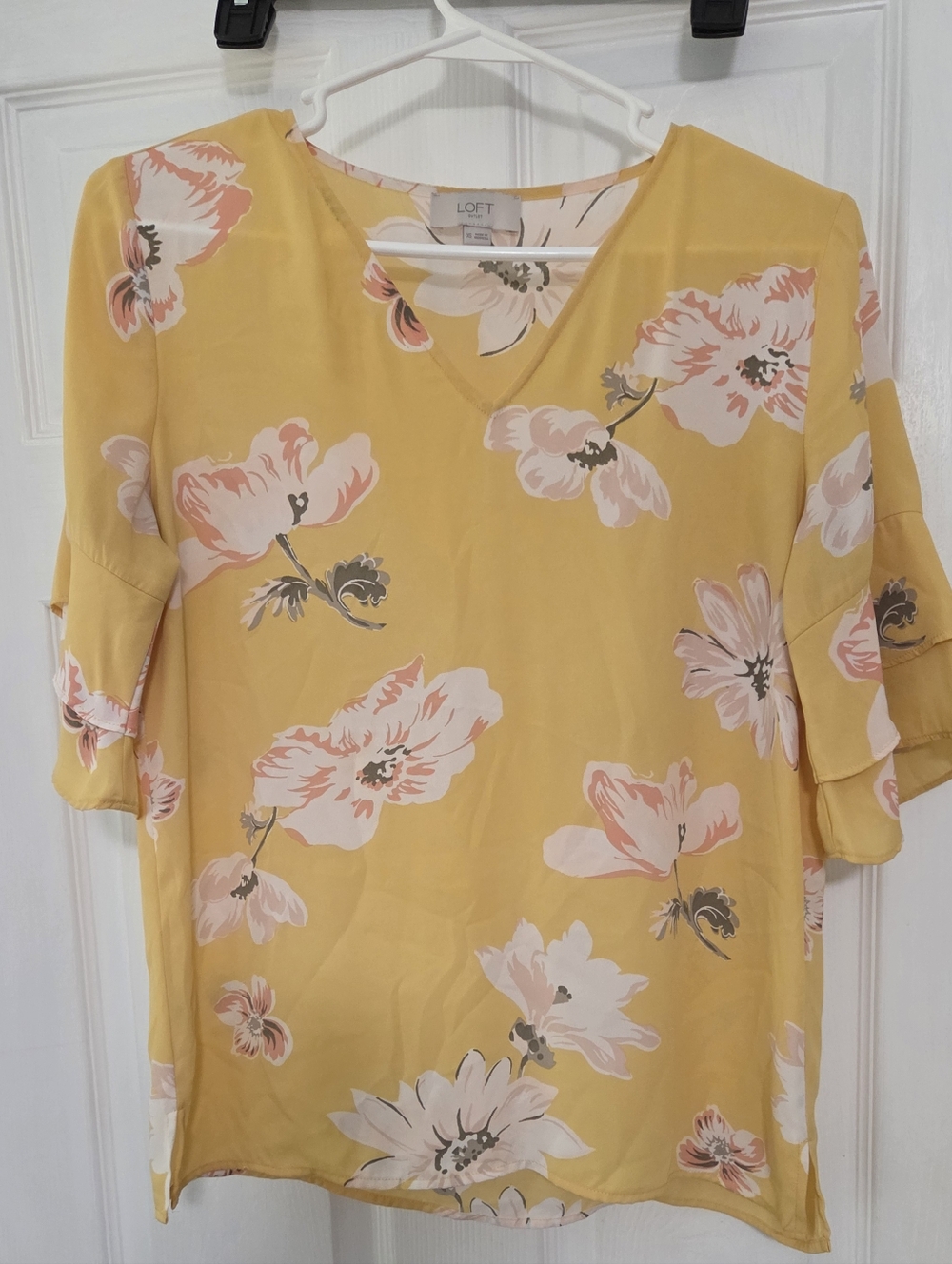 LOFT Yellow Floral V-Neck Ruffle Short Sleeve Blouse
